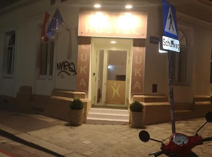Ch-hotel Luka